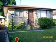    A  3+1 Bedroom bungalow. New Price,  Quick closing,  open to offers